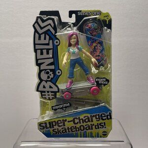 Boneless Skater Figure Mia Motorized Super Charged Skateboard Tricks NEW